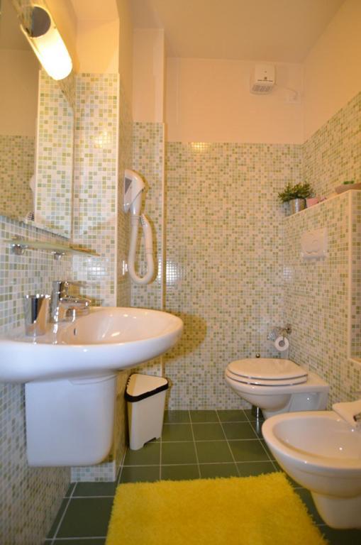 Garda Dream Hotel Lazise Quarto foto